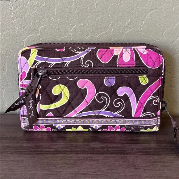 Vera Bradley Floral Retired Turnlock Ziparound Quilted Credit‎ Card Wallet - Picture 4 of 10